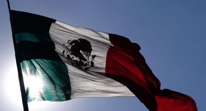 Encabeza AMLO 'Día de la Bandera' desde Sinaloa