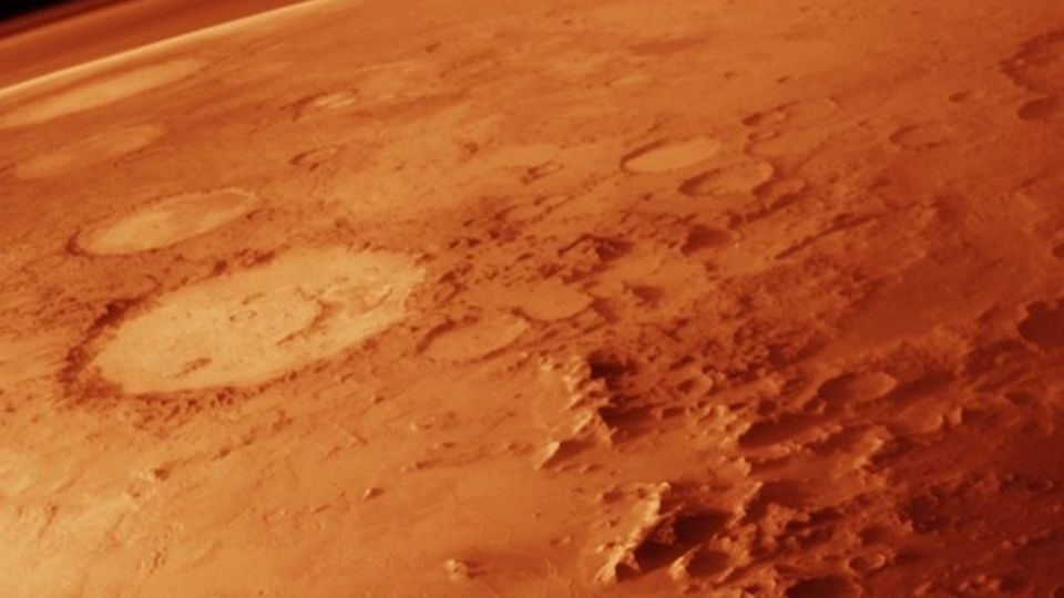 Marte: Nadie se había dado cuenta de la existencia de un volcán gigante cerca del ecuador del planeta rojo.