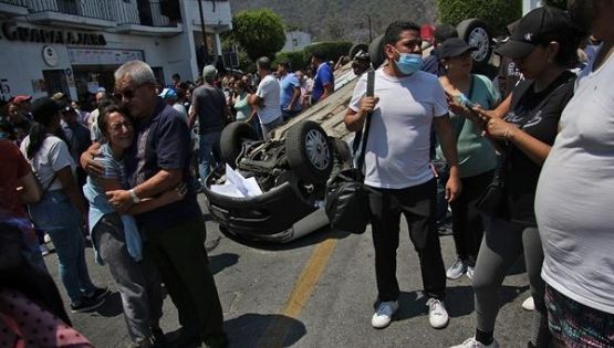 Muere presunta secuestradora linchada tras asesinato de niña de 8 años en Taxco (Video)