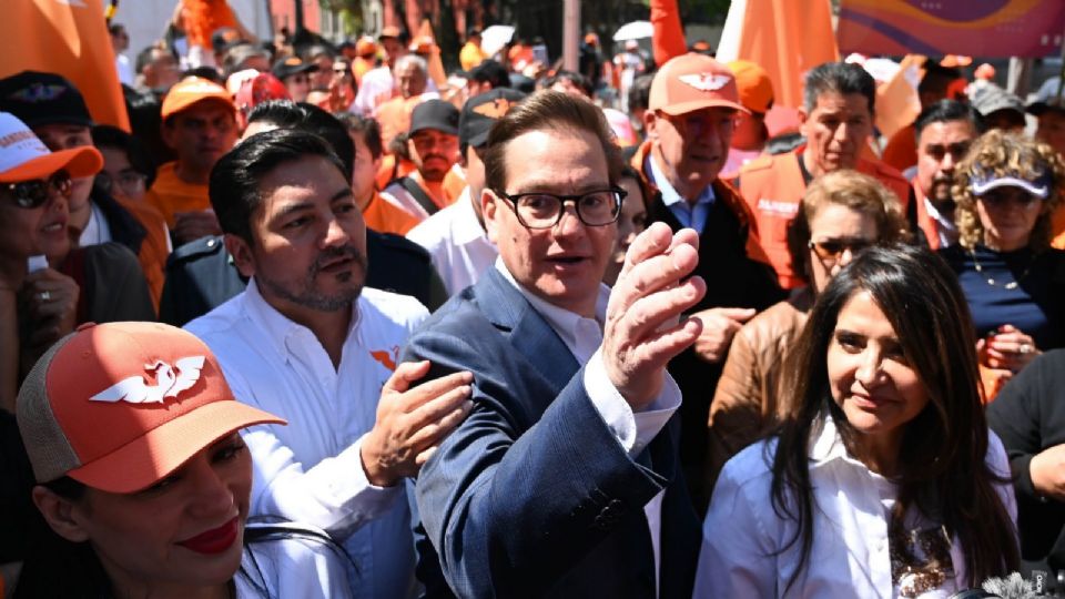 Salomón Chertorivski continúa con sus actos de campaña en la CDMX
