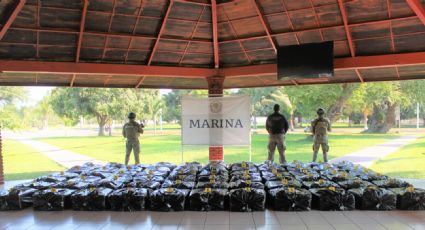 Armada asegura más de tres toneladas de presunto clorhidrato de cocaína en Michoacán