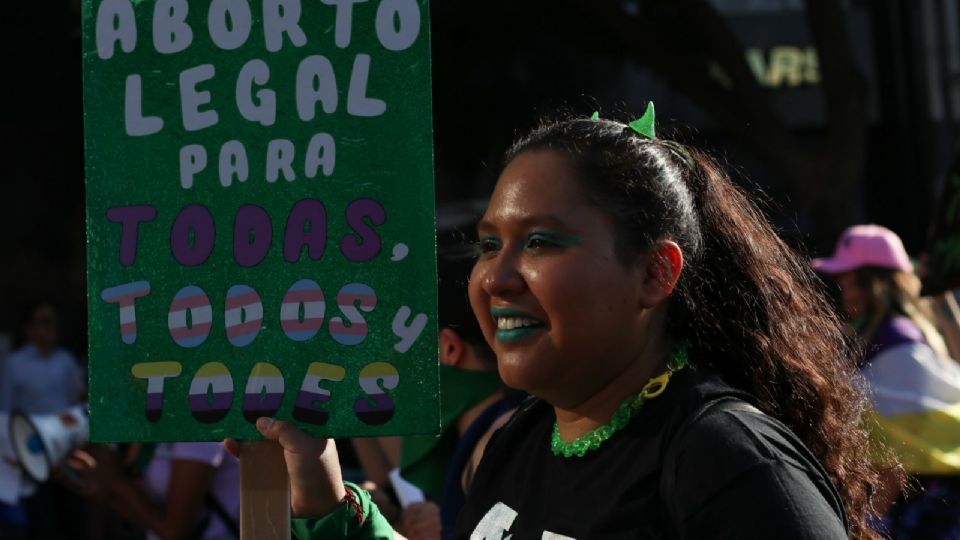 Activistas celebraron los 17 años de la despenalización del aborto en la Ciudad de México.
