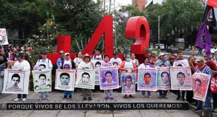 Considera abogado inhumano que presidente no reciba a familias de Ayotzinapa