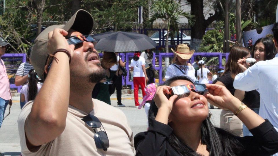 En Guerrero, el COCYTIEG logró una transmisión y observación exitosa del Eclipse Solar 2024.