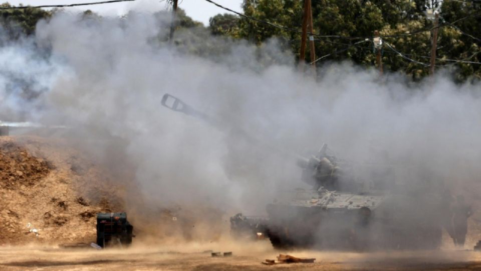 Israel continúa los ataques militares en Gaza.
