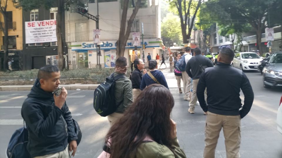 Elementos de la Policía Turística protestan por malos tratos de los mandos.