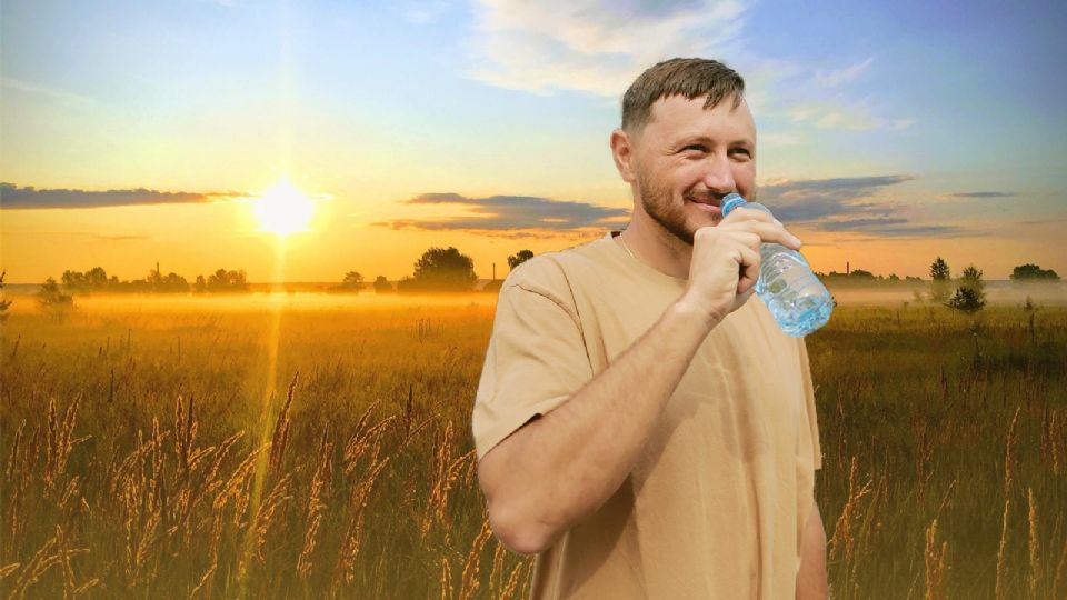 Ante las altas temperaturas se recomienda mantenerse bien hidratados.