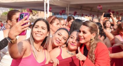 Gobierno de Guerrero reconoce a madres trabajadoras con Bono del Día de las Madres