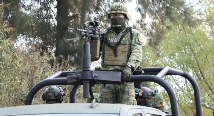 Policías de Galeana se enfrentan a balazos con civiles armados