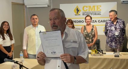 Mauricio Fernández recibe constancia como alcalde electo de San Pedro