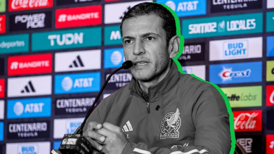 Jimmy Lozano, entrenador de la Selección Mexicana, seguirá al frente del Tricolor, según Duilio Davino.