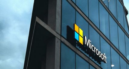 Vuelos afectados en México por caída de Microsoft, bancos y BMV operan con normalidad