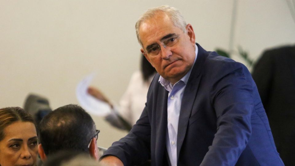 El coordinador del PAN en el Senado considera que Marko Cortés ya no puede aspirar a un cargo relevante al interior del partido. 
