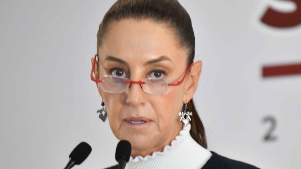 Claudia Sheinbaum puntualizó que habrá prudencia con la deuda al considerar un déficit de 3 a 3.5%.
