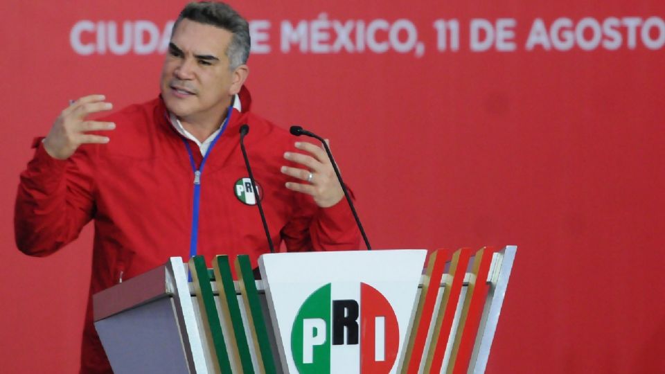 Exdirigentes nacionales del PRI aseguran que Alejandro Moreno Cárdenas debe dejar su cargo.