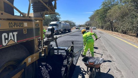 SICT atendió durante 2025 más de 372 mil baches en la red carretera federal libre de peaje