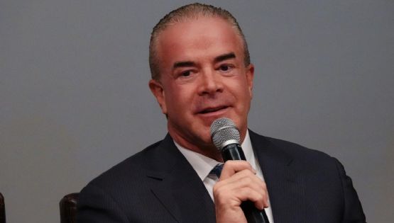 Juez frena determinación de FGR de revocar beneficio a Rocha Cantú