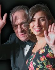 Foto descriptiva de: ¿De qué murió la hija de Tommy Lee Jones? Revelan detalles del reporte forense