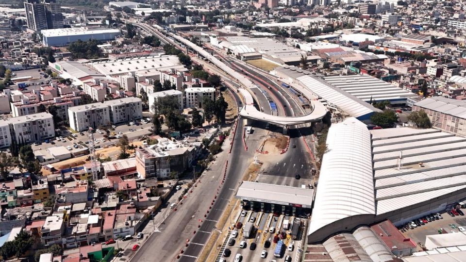 El Macrolibramiento Mexiquense presenta un 30% de progreso estructural, consolidándose como una de las obras de conectividad más importantes de la administración de Delfina Gómez para 2026.