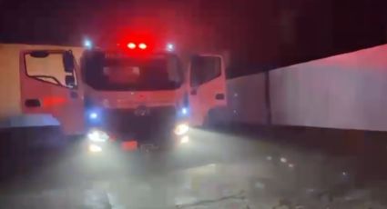 Incendio en hotel abandonado de Bernardo Reyes moviliza a cuerpos de auxilio en Monterrey