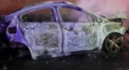 Prende fuego a vehículo y graba video supuestamente a nombre del CJNG
