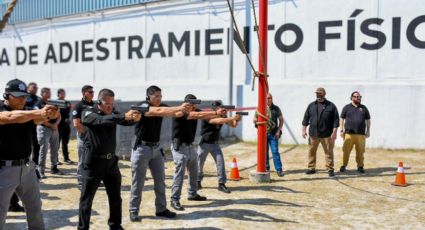 Refuerzan preparación policial con entrenamiento en armas no letales en Monterrey