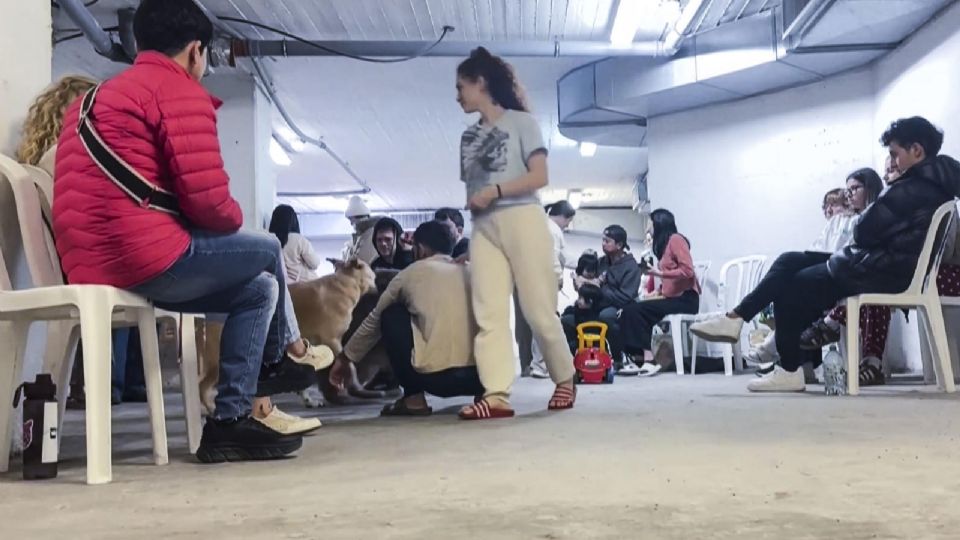 Cuando suenan las sirenas, las personas tienen apenas uno o dos minutos para resguardarse.