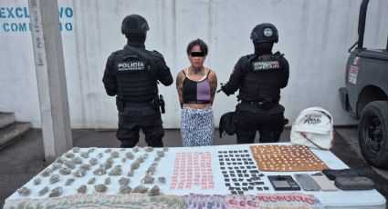 Detienen a mujer con 276 dosis en la zona del Mesón Estrella en Monterrey