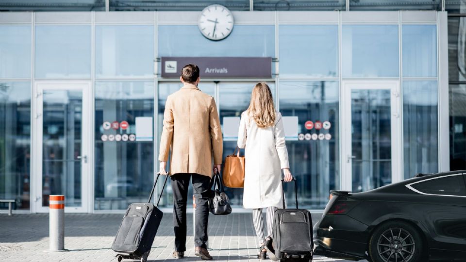 Destaca que México espera recibir a más de cinco millones de turistas, para quienes el aeropuerto será su primera carta de presentación.