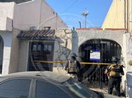 Cateo en Santa Catarina termina con aseguramiento de granadas, droga y un arma