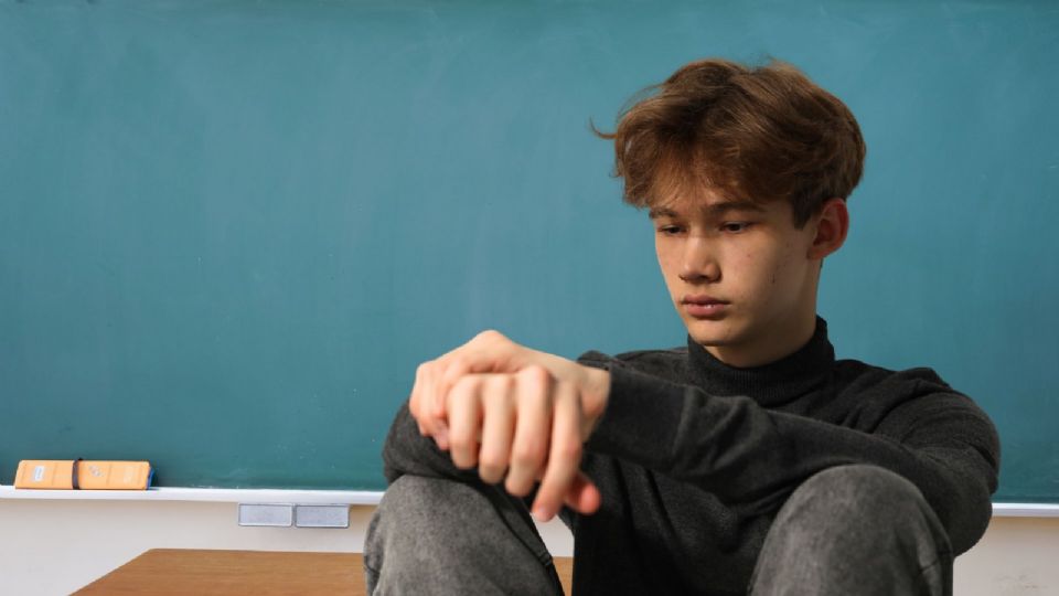 Este acto desató críticas inmediatas por parte de la comunidad.