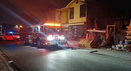 Fuego consume tejaban en la colonia La Alianza