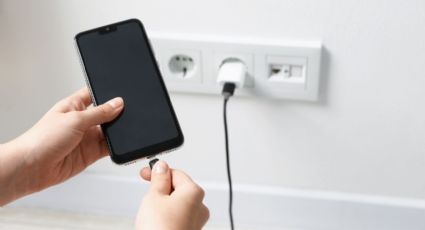 Celular conectado provoca incendio en vivienda de Montemorelos