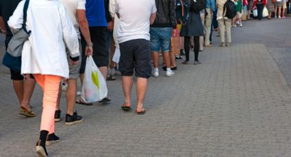 Adulto mayor fallece mientras hacía fila para cobrar su pensión en San Bernabé