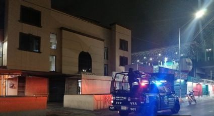 Atacan a balazos a hombre dentro de hotel en el centro de Monterrey