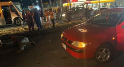 Vecinos bloquean avenida en García por falta de agua; reportan una persona atropellada