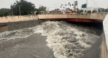 Tormenta provoca inundaciones, rescates y cierres viales en el área metropolitana de Monterrey