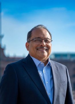 Impulsa Andrés Mijes su candidatura en Nuevo León