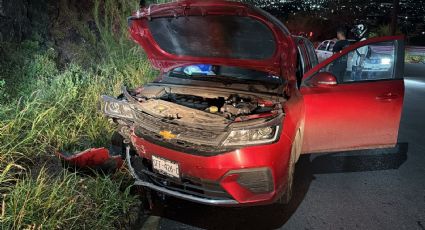 Choque deja dos lesionados en Monterrey