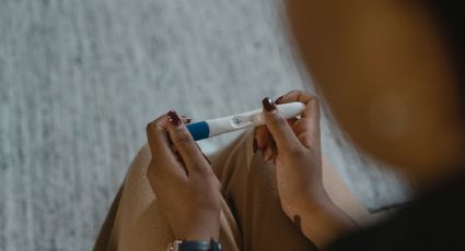Dan prisión a médicos que fingieron embarazo