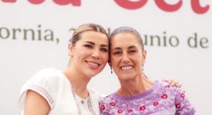 Claudia Sheinbaum entrega Becas Rita Cetina en Tijuana
