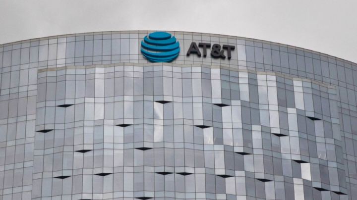 AT&T descarta prórroga para registro de celulares