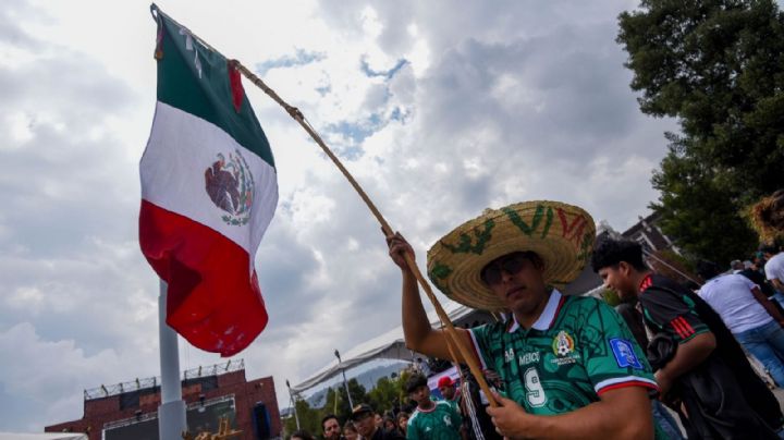 Mexicanos confían en triunfo de la Selección Nacional