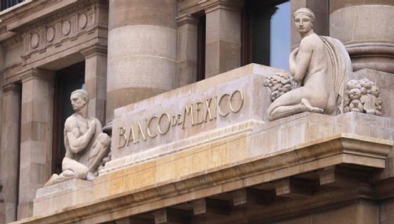 Banxico analiza el impacto de la IA en el sistema financiero