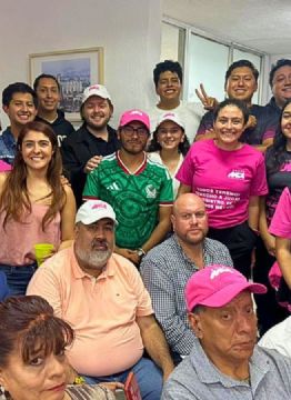 ‘Nos piden cambiar de nombre y logo’: Somos MX