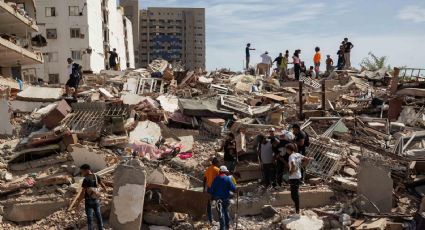 Damnificados en Venezuela resisten la intemperie