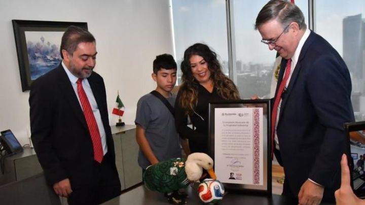 Inicia registro del "Pato Merlín" ante la SE y el IMPI
