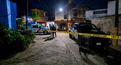 Hallan a mujer sin vida debajo de una cama en la colonia Burócratas en Monterrey