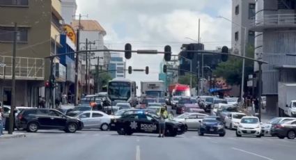 Continúan los bloqueos por protesta en el Centro de Monterrey; estas calles están cerradas