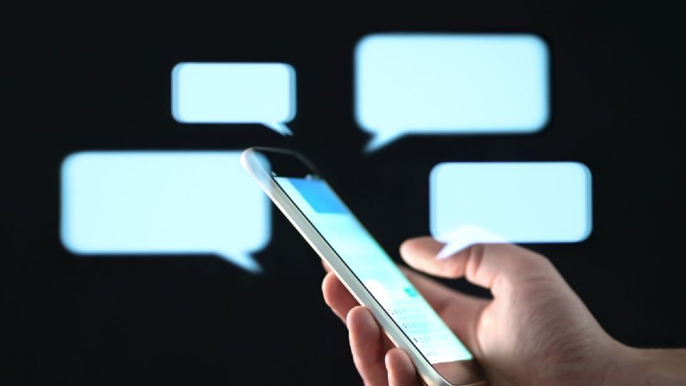 Conversaciones de WhatsApp tienen protección constitucional de inviolabilidad.